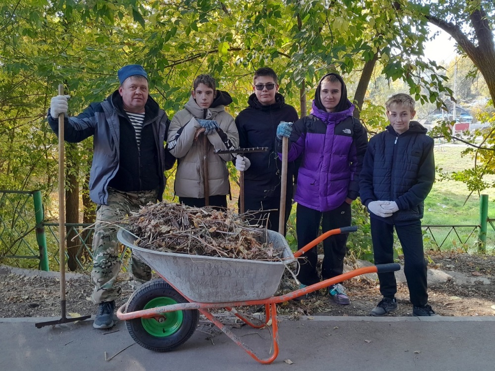 12.10.2024 год - Субботник - праздник чистоты, порядка и хорошего настроения!.