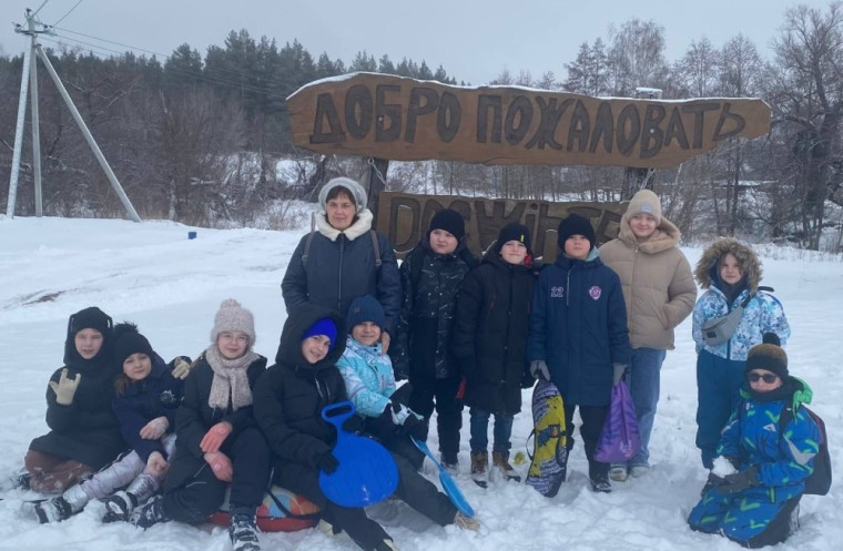 Учащиеся 4-х классов посетили питомник хаски.