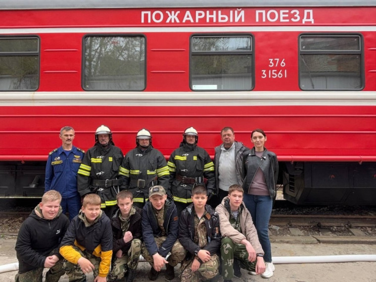 Экскурсия к пожарной части: увлекательное путешествие в мир героев!.